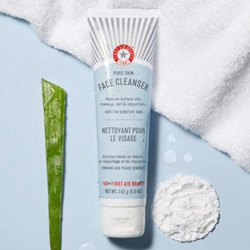 FIRST AID BEAUTY Cleanser large size 5 oz NEW Pure Skin last one!